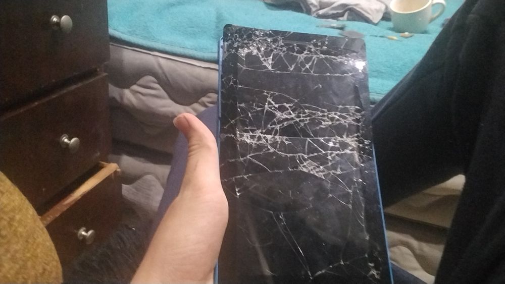 Планшет Lenovo полностью сонный не принадлежит восстановлению