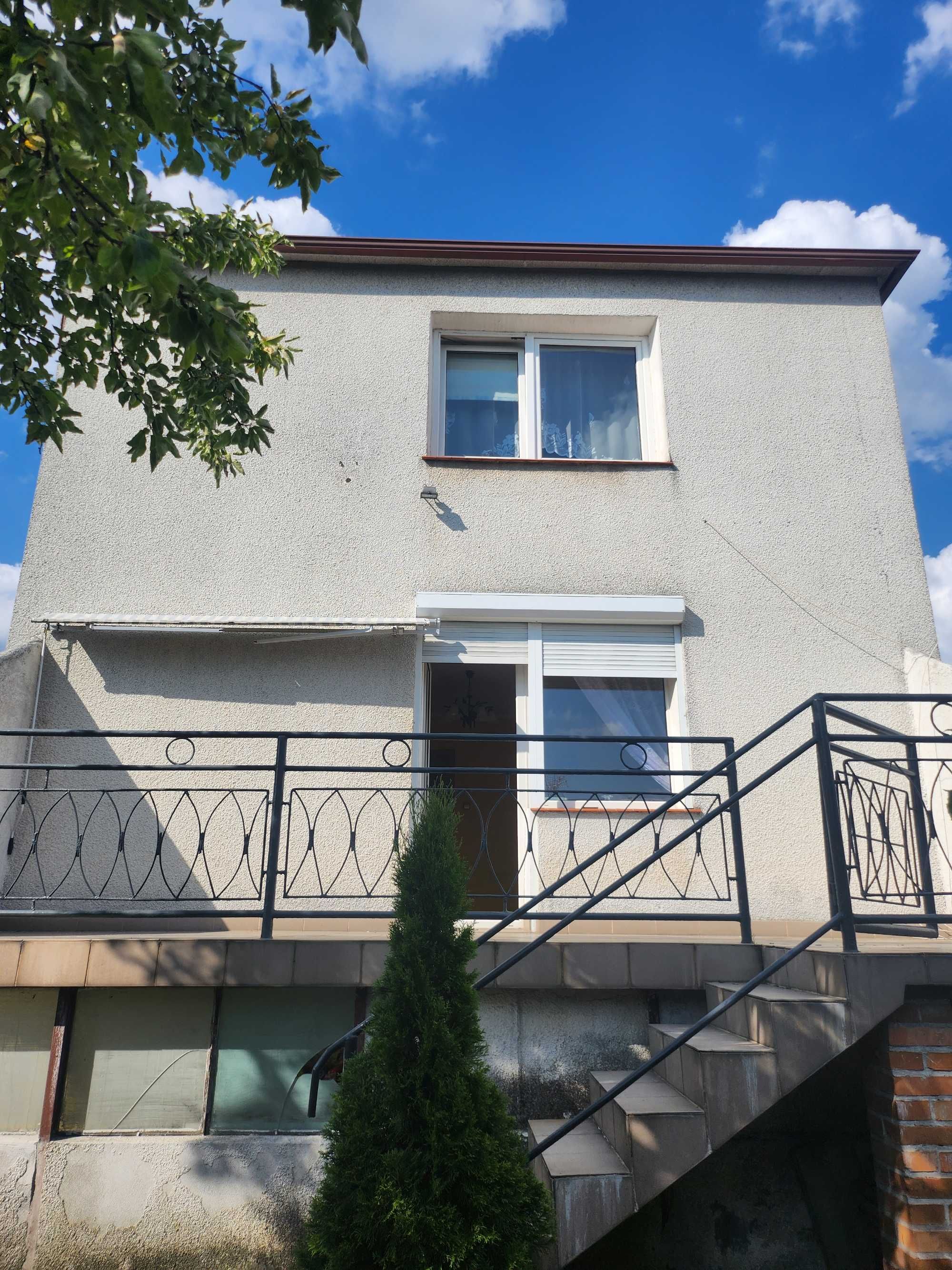 Sprzedam dom Miedzyń