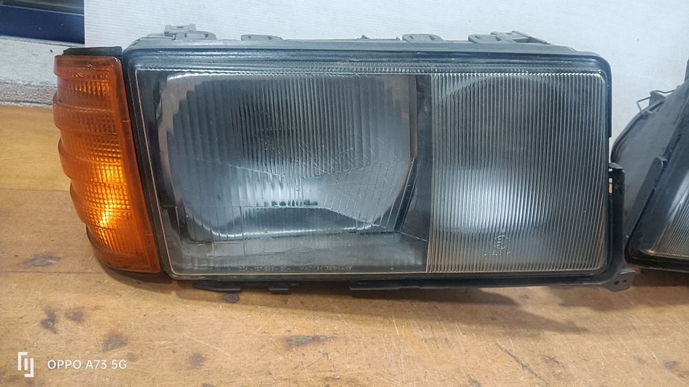 Farol Mercedes 190 óticas originais