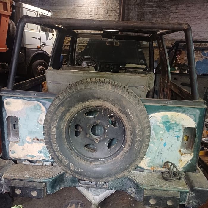 Продам мітсубісі педжеро