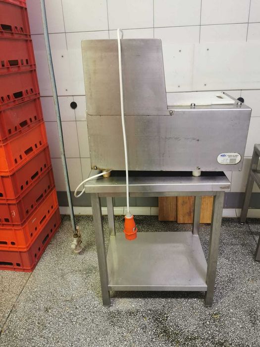 Kotleciarka, prasa do mięs MAGA z podstawą nierdzewną