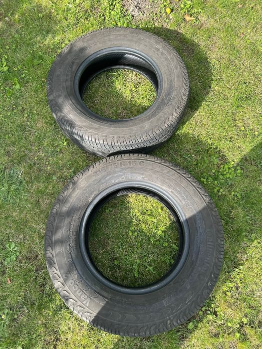 Continental do busa 215/75/16c