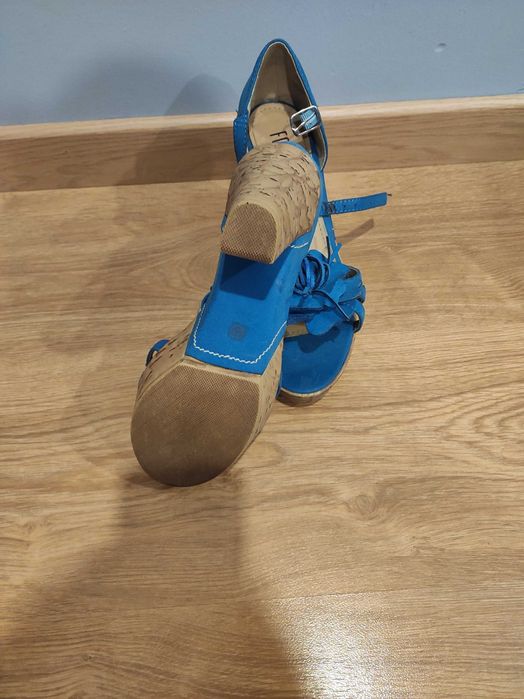 Vendo sandálias Foreva, nº38