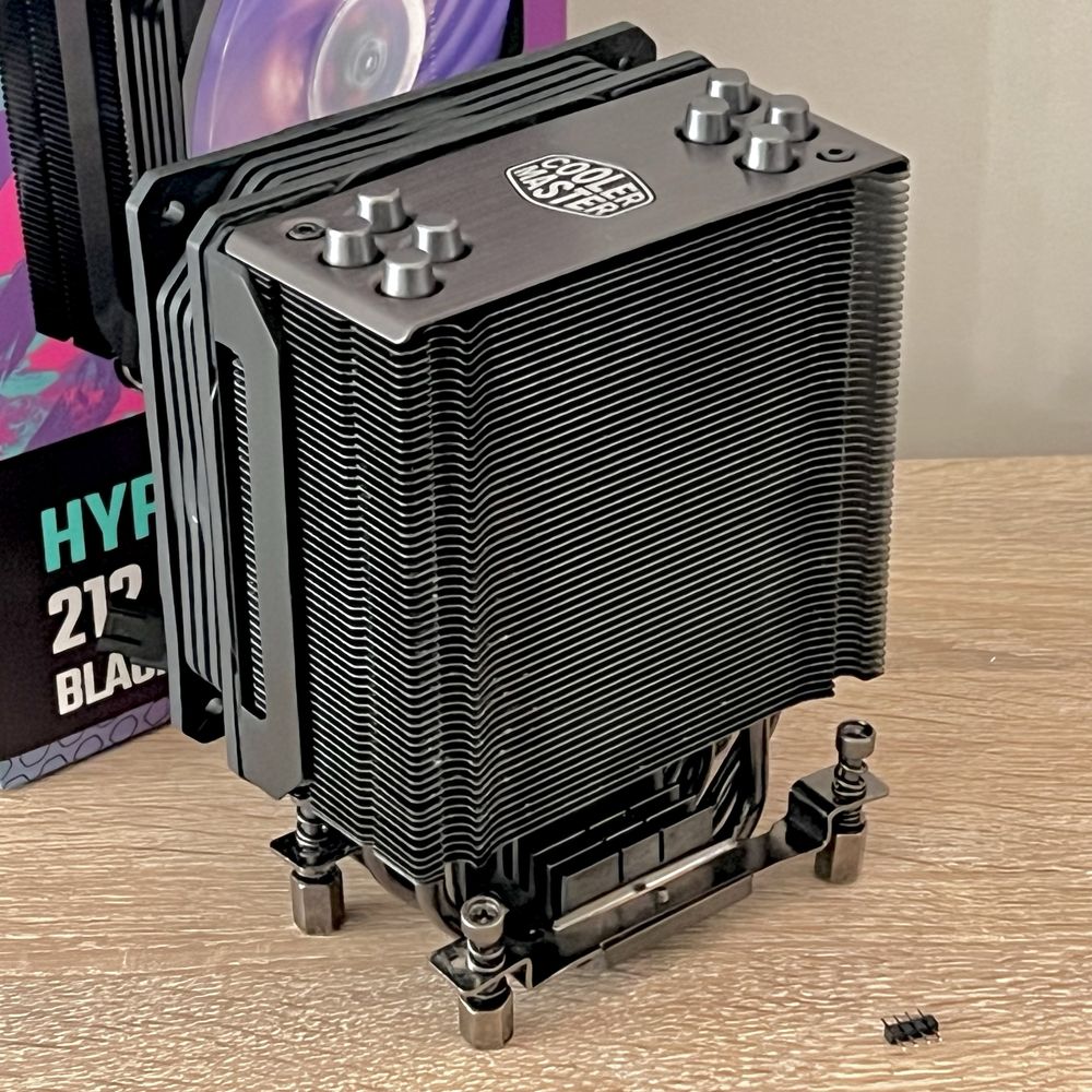 Master Cooler Hyper 212 RGB Black Edition
