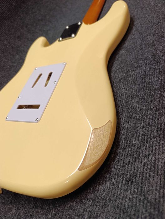gitara elektryczna stratokaster Leszczyński guitars