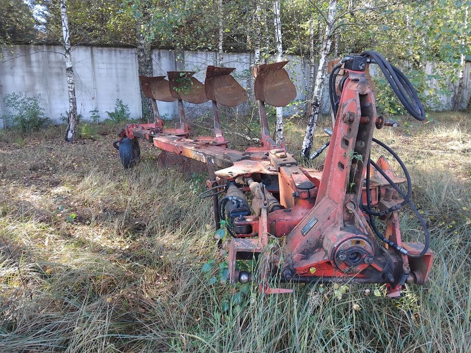 Плуг   оборотний.4+1,Gregory .