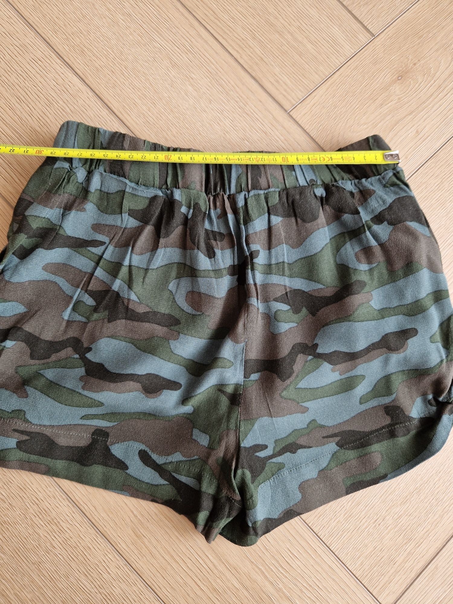 Spodenki shorty damskie moro Forever 21 xs