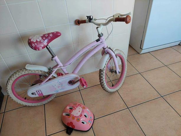Bicicleta criança Hello Kitty com capacete