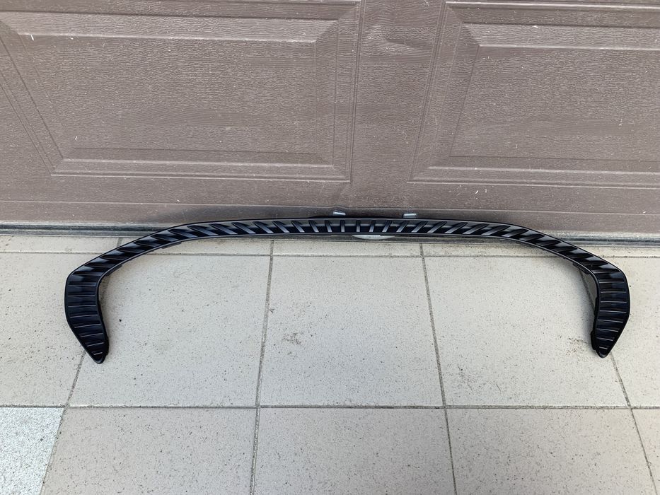 Рамка бампера Ford Mustang Mach E