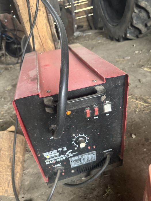 Продам полу автомат Все працює з рукавом