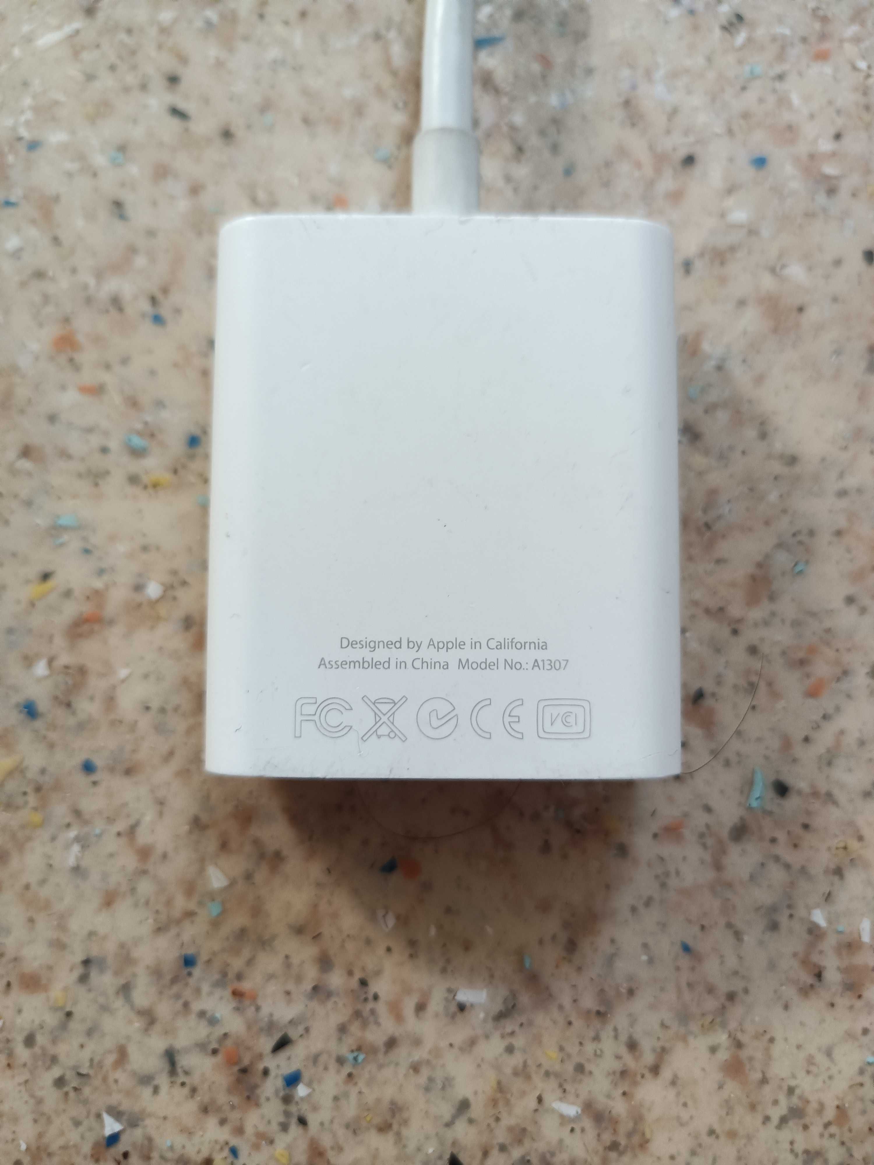 Продам фирменные переходники Apple miniDisplayPort-VGA (D-SUB) A1307