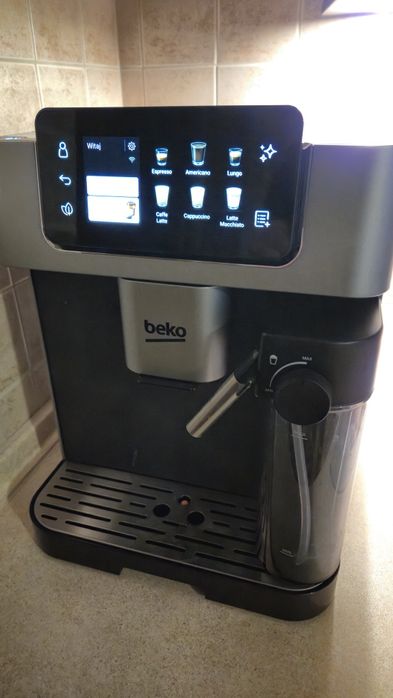 Ekspres BEKO CaffeExperto Czarny
