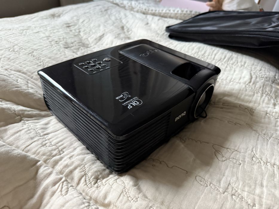 Projektor BENQ MP512 prawie nieuzywany