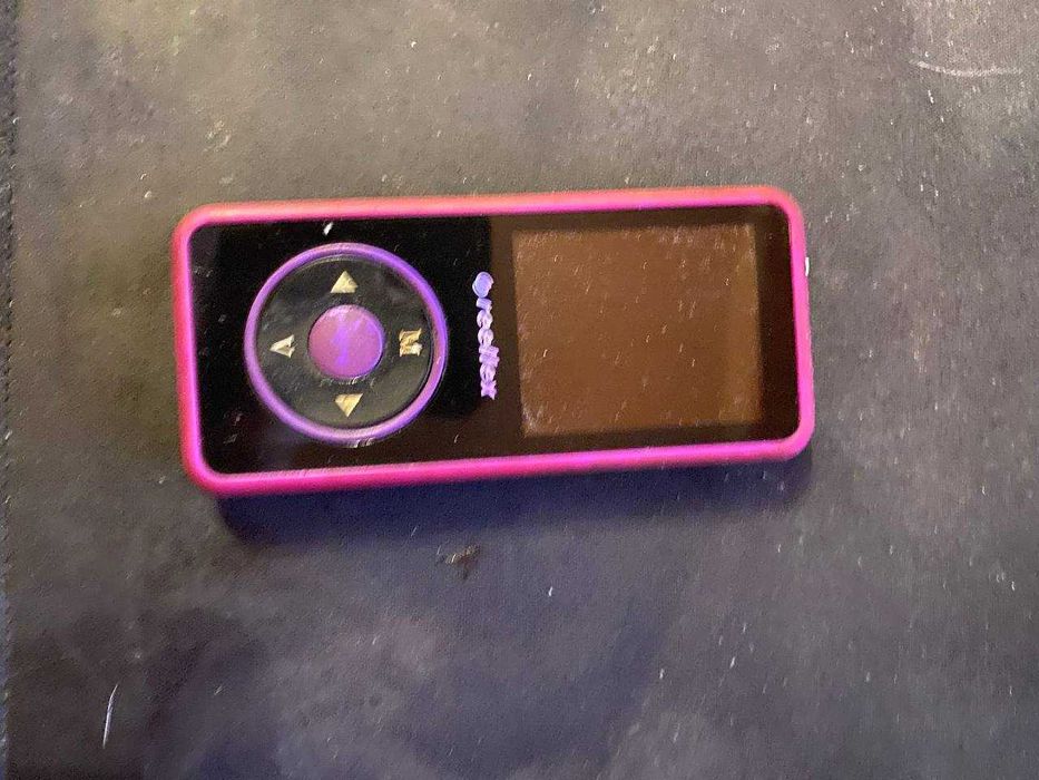 Редкий розовый MP3-плеер Reellex UP-46 4 ГБ Ностальгия 2009–2010 годов