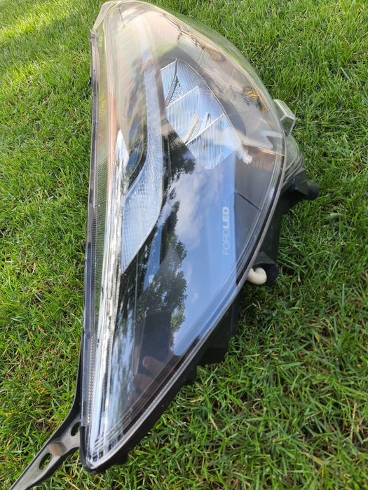 Ford Transit Custom II lampa prawa