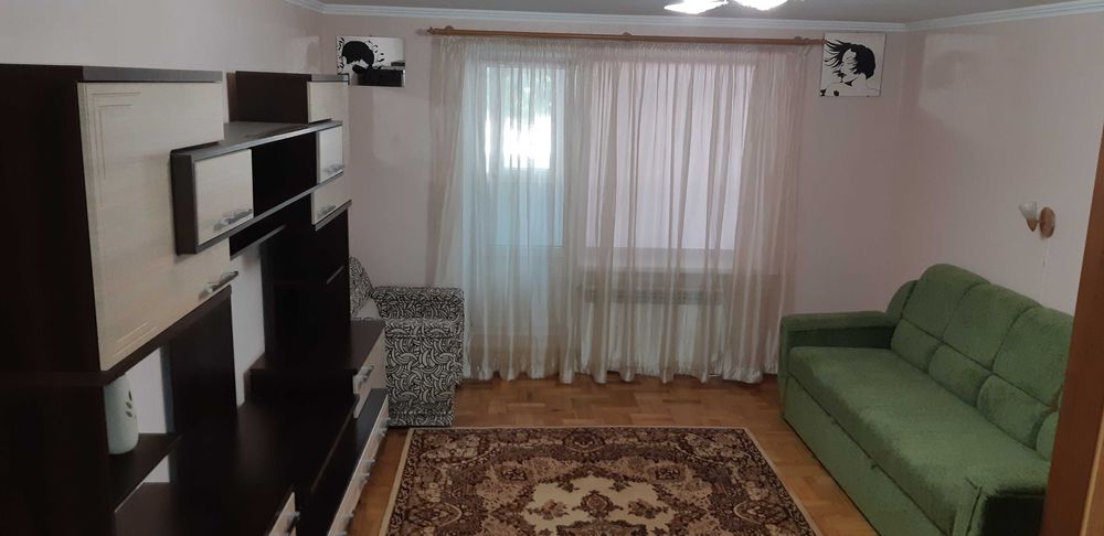 Здається 2к квартира в центрі