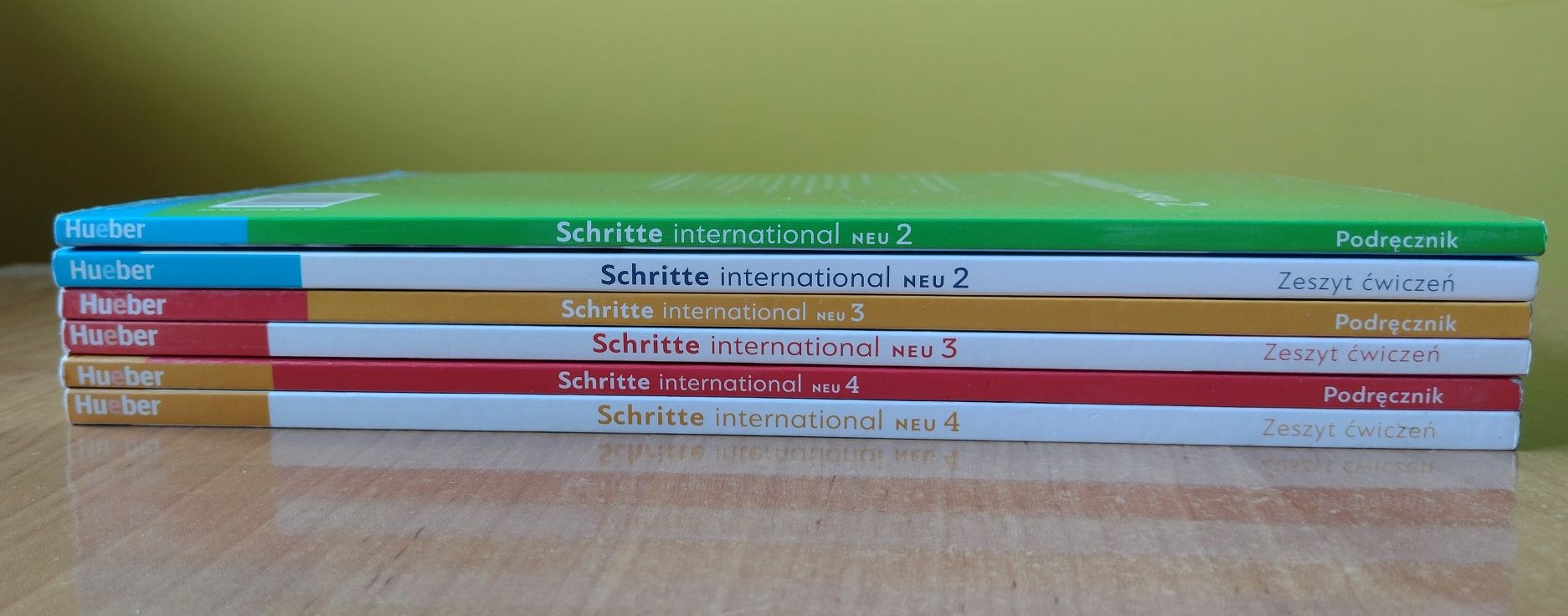 Schritte international neu 4 (A2.2). Podręcznik+Zeszyt ćwiczeń. Hueber