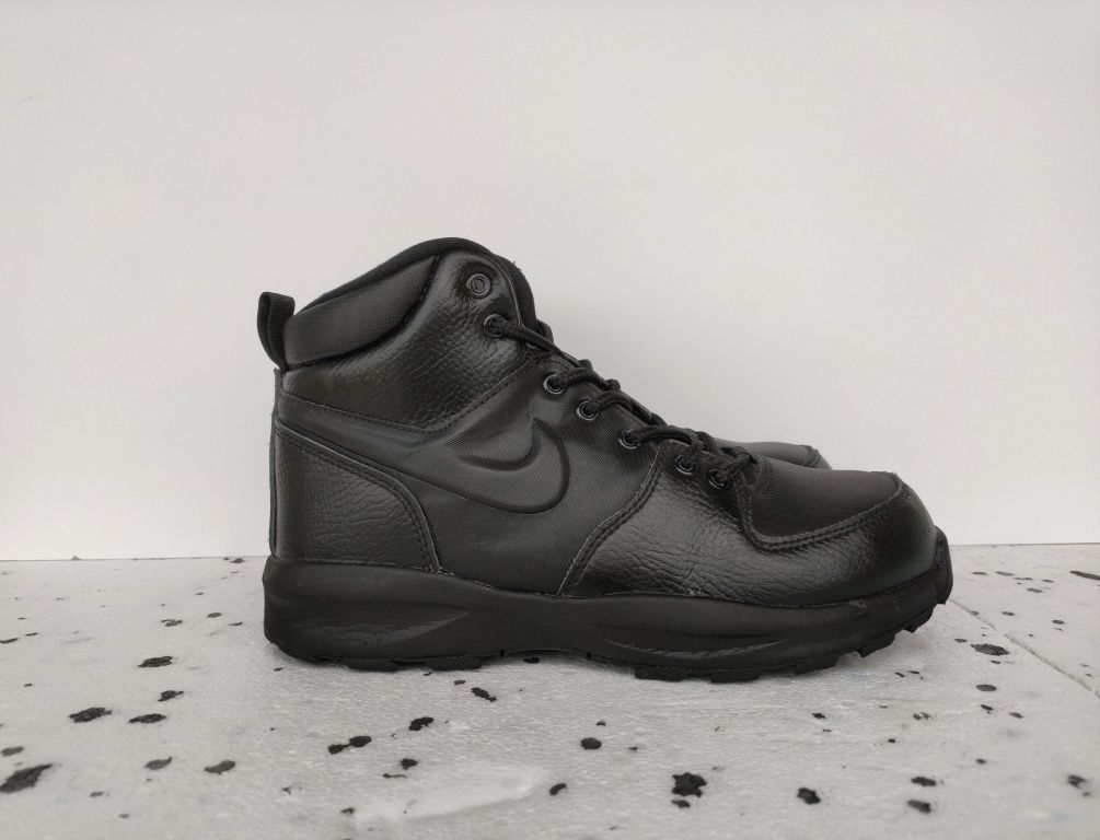 Buty Nike Manoa damskie czarne jesienno zimowe r. 38,5 24cm