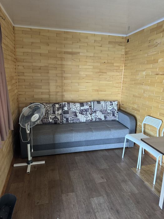 Оренда Будиноку біля води подобово