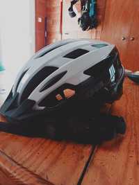 Capacete de bicicleta o, Neal