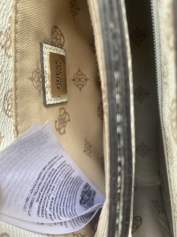 Listonoszka guess