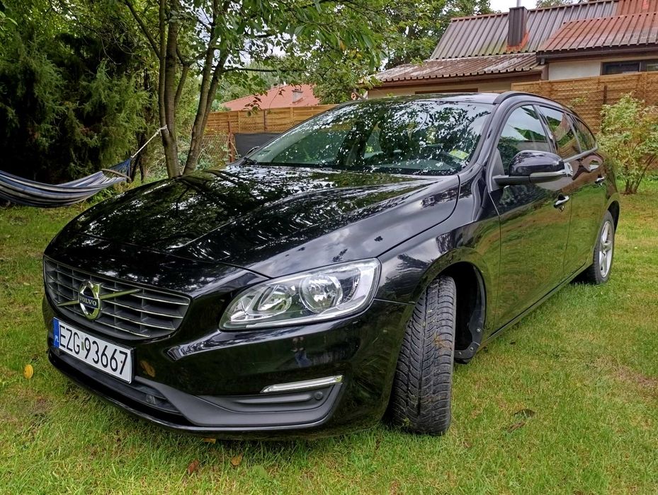 Volvo D2 V60 1.6 Momentum ECO