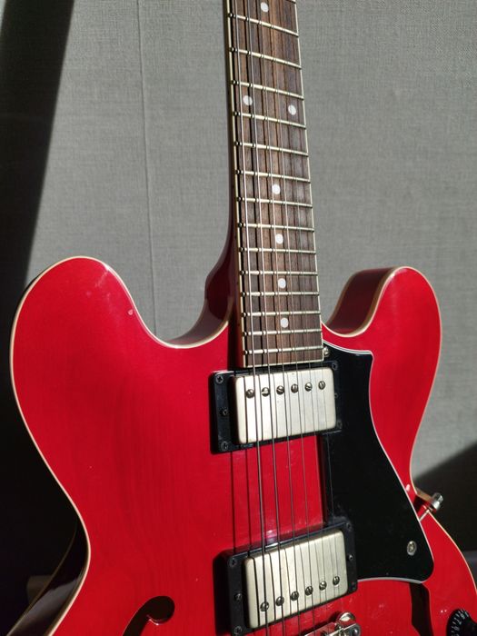 Gitara elektryczna semi hollow body Cort