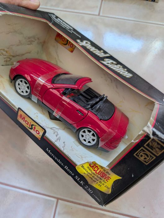Maisto coleção Mercedes-Benz SLK230 1/24 Die-cast metal