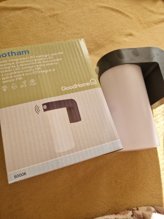 Lampa solarna good home nowa