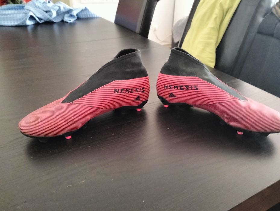 Adidas nemeziz 40.5