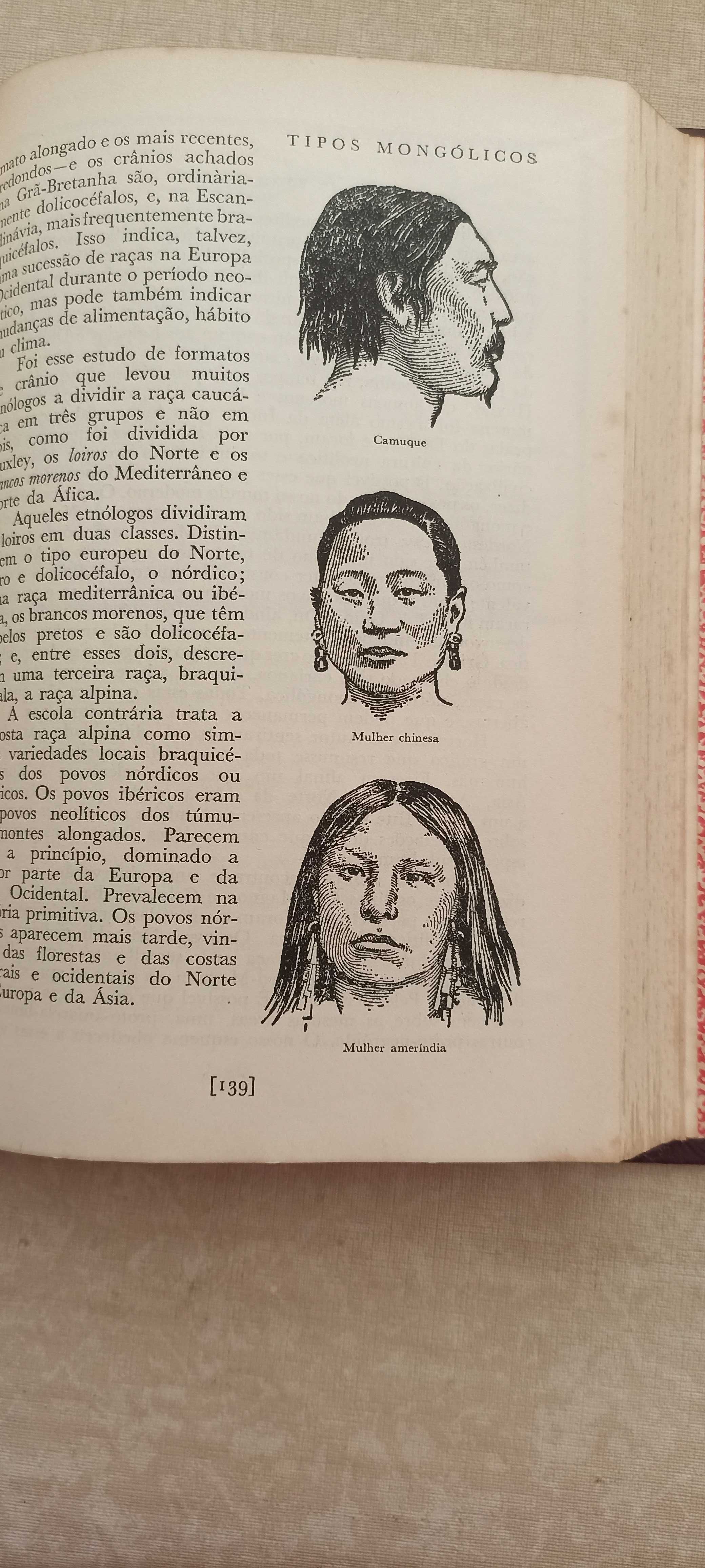 História Universal H. G. Wells  Edição Livros do Brasil