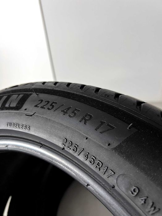 Pneus Michelin Primacy 4 - 225/45/17 - Excelentes