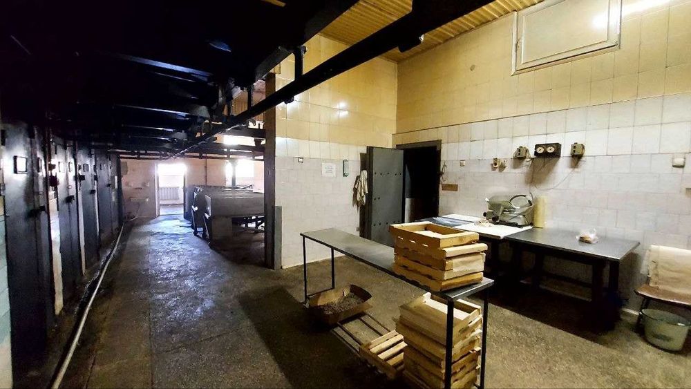 Виробничо-складський комплекс 2900 м2 з морозильними камерами 1100 м3