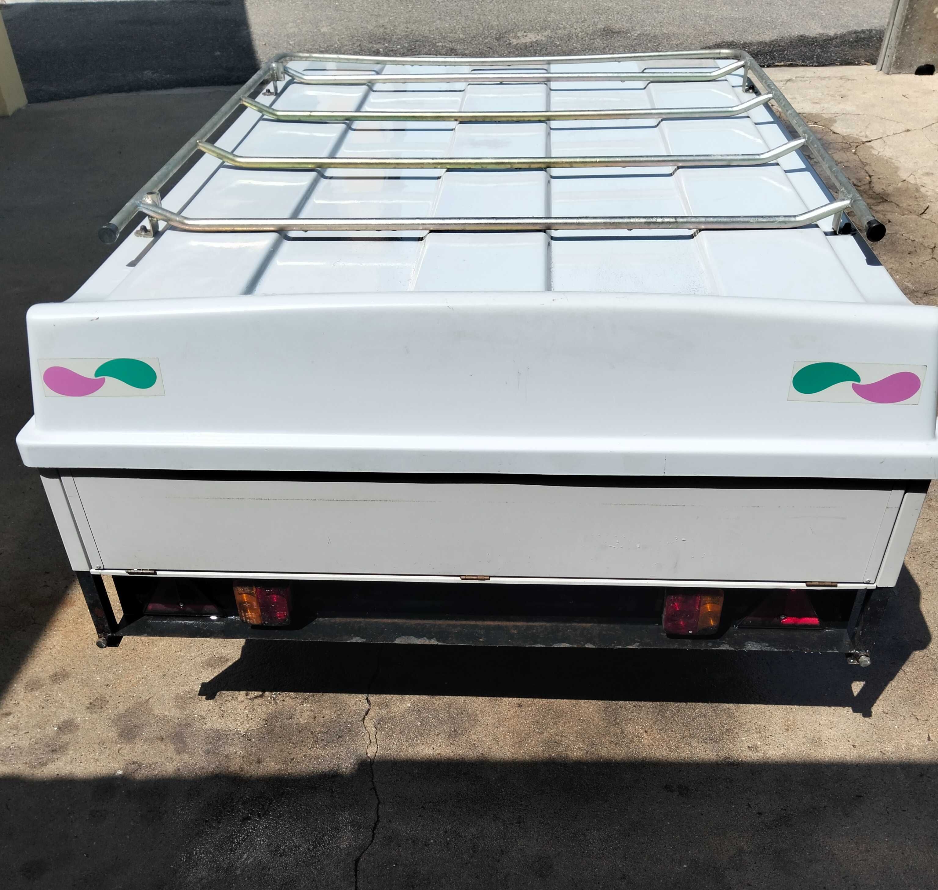 Vende-se auto tenda