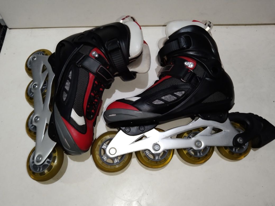 Rolki sportowe AREA rozmiar 40 super stan