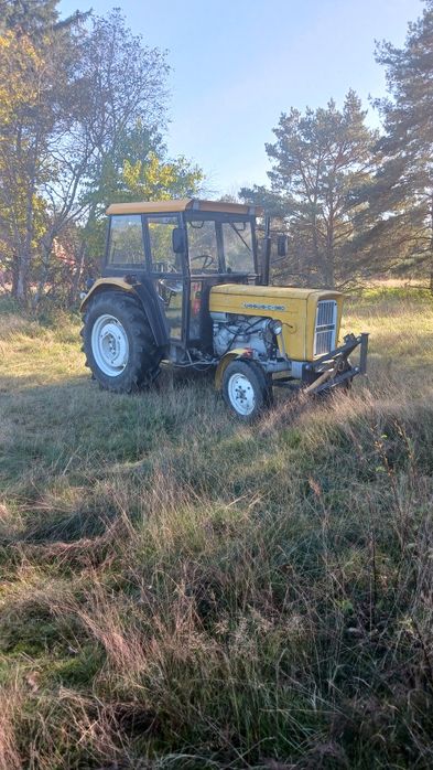 Ursus c 360 z pługiem do śniegu