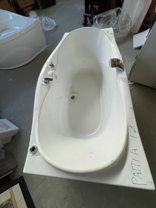 Продам ванну на рамі doctor jet Patti A 172x73