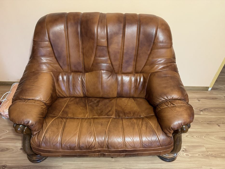 Wypoczynek ze skóry 3/2/1. Skórzany sofa skórzana