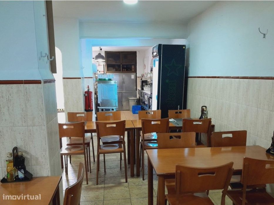 Trespasse de Restaurante em Algés