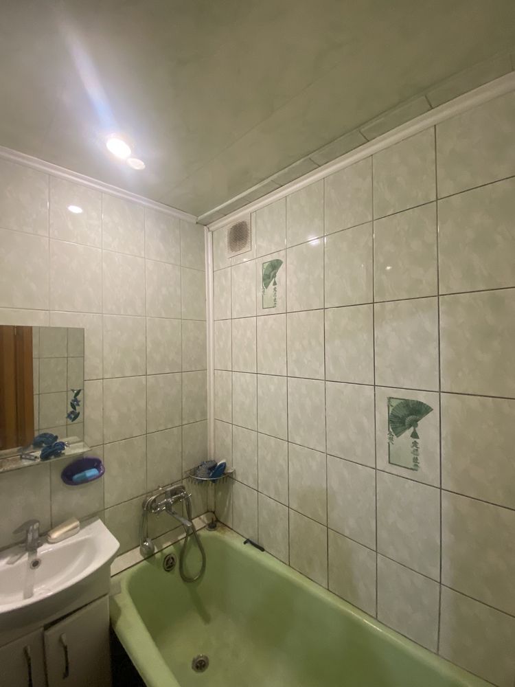 Продам 2к квартиру тихий  Центр