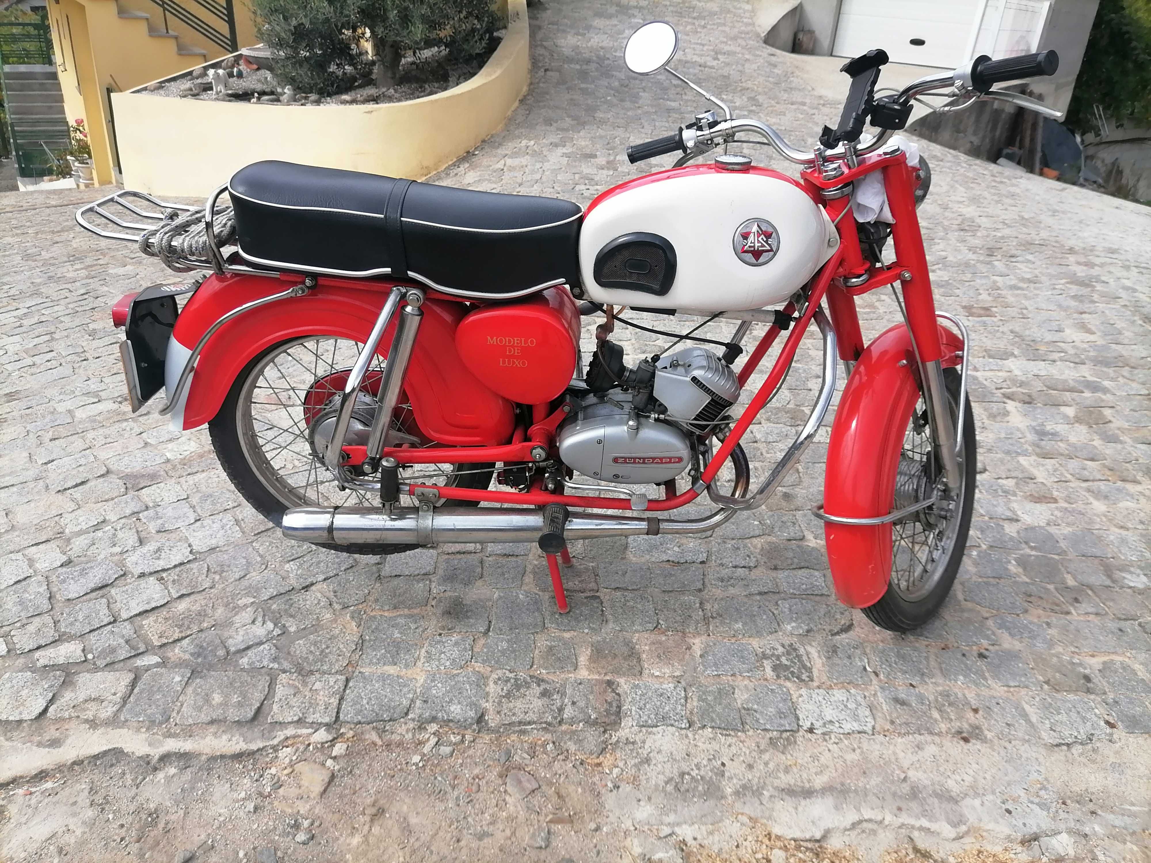 varias motorizadas