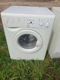 Vendo máquina de lavar roupa em bom estado