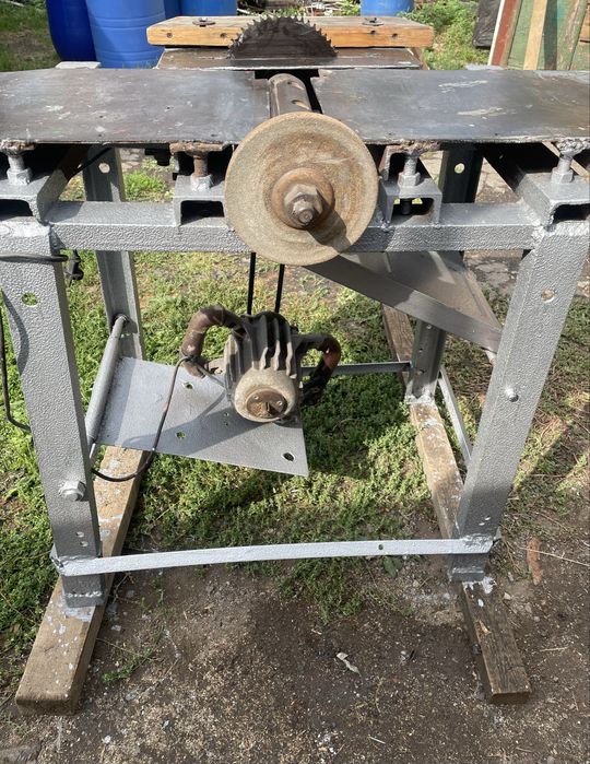 Верстат  деревообробний