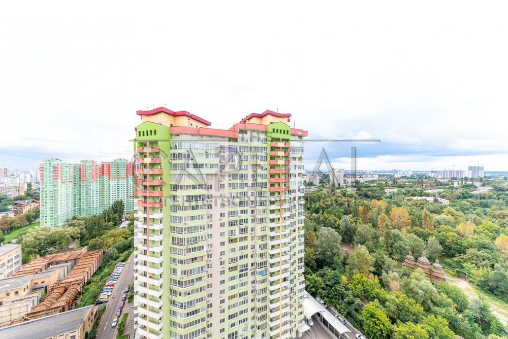 Продажа квартиры, ул. Донца Михаила, Соломенский р-н