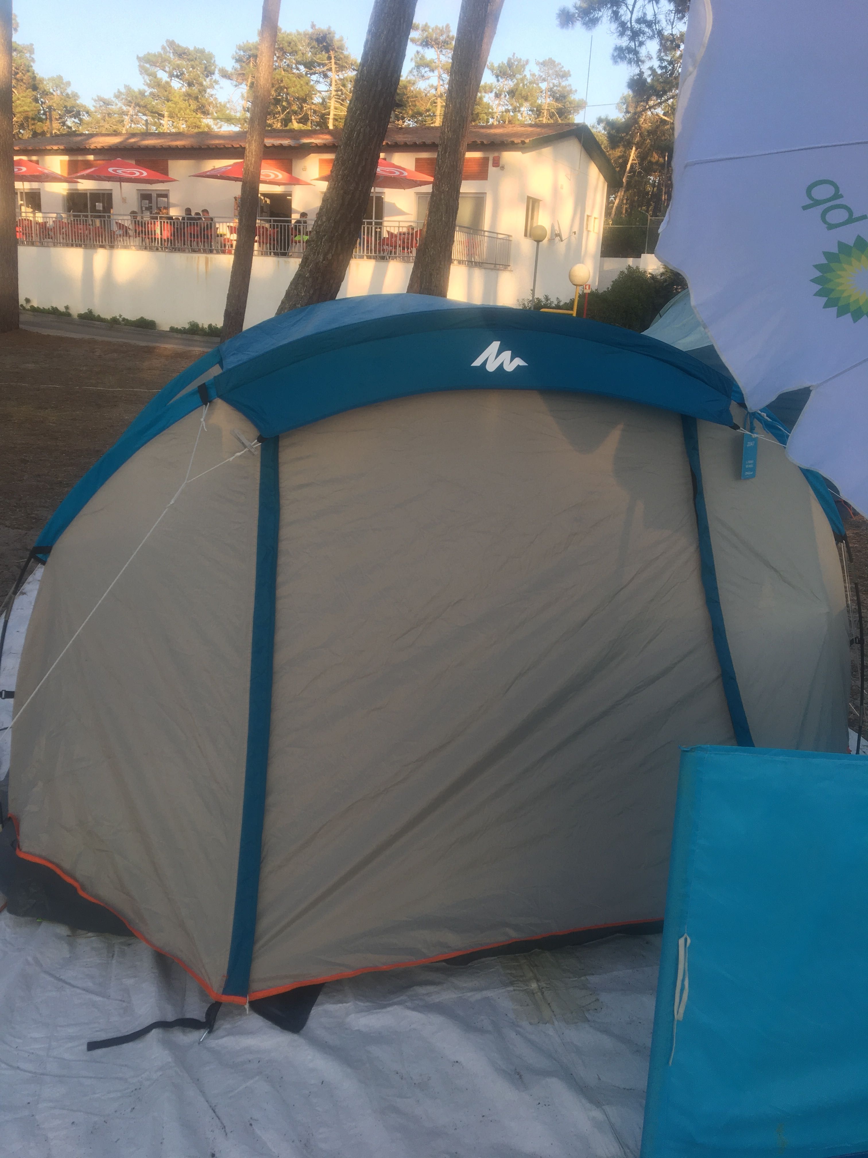 Tenda  fácil para família