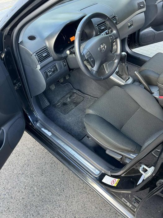 Toyota Avensis 2.0 vvti