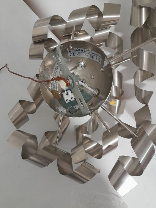 Candeeiro de teto em inox com 3 lâmpadas led