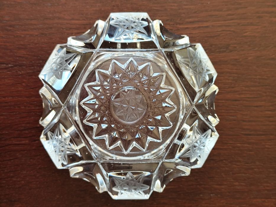 Popielniczka okrągła kryształowa kryształ PRL stan idealny wysyłka