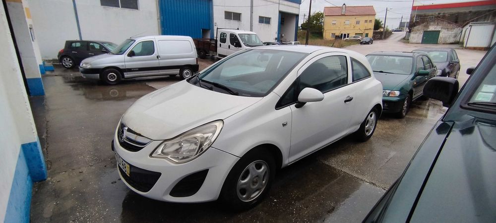 Opel corsa 1.3 CDTI caixa de velocidades avariada