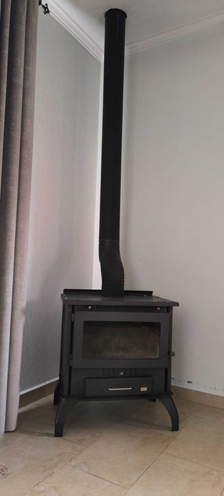 Salamandra  marca aipis, com pouco uso